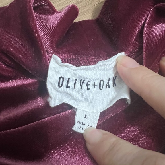 Olive & Oak Sleeveless Velvet Mock Neck Top -   Dusty Rose Mauve - Picture 5 of 7